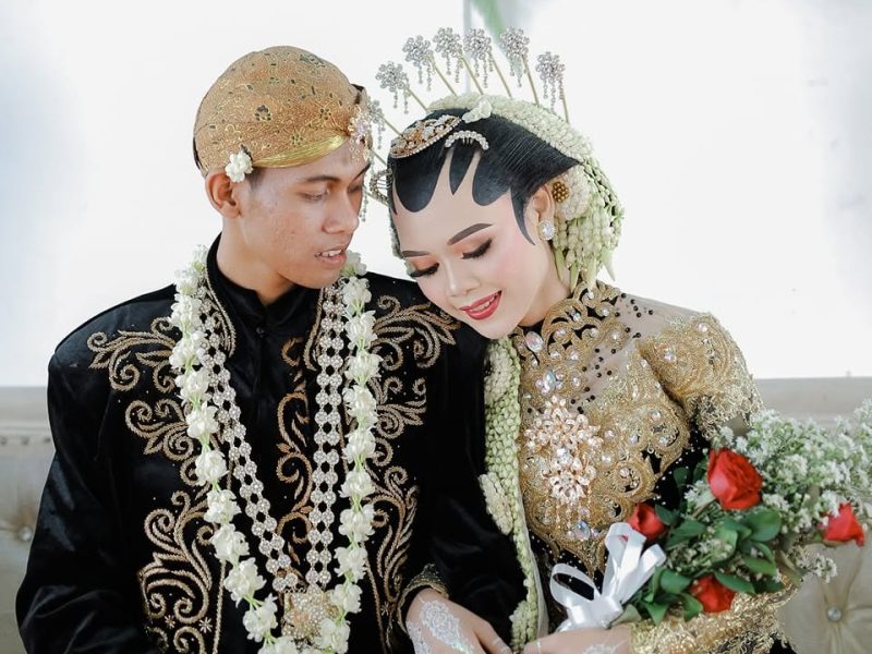 Cinta dan Kesetiaan
